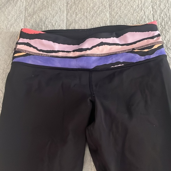 Lululemon Leggings - Picture 4 of 5